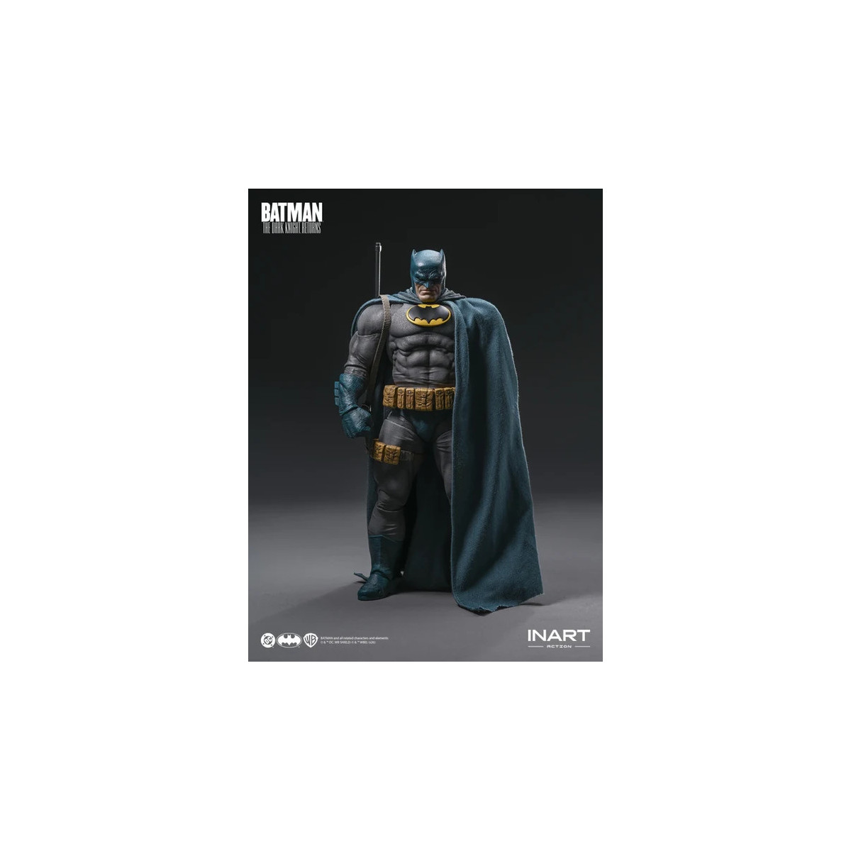 INART - Batman: El regreso del Caballero Oscuro - Figura de Batman (traje azul) a escala 1/12