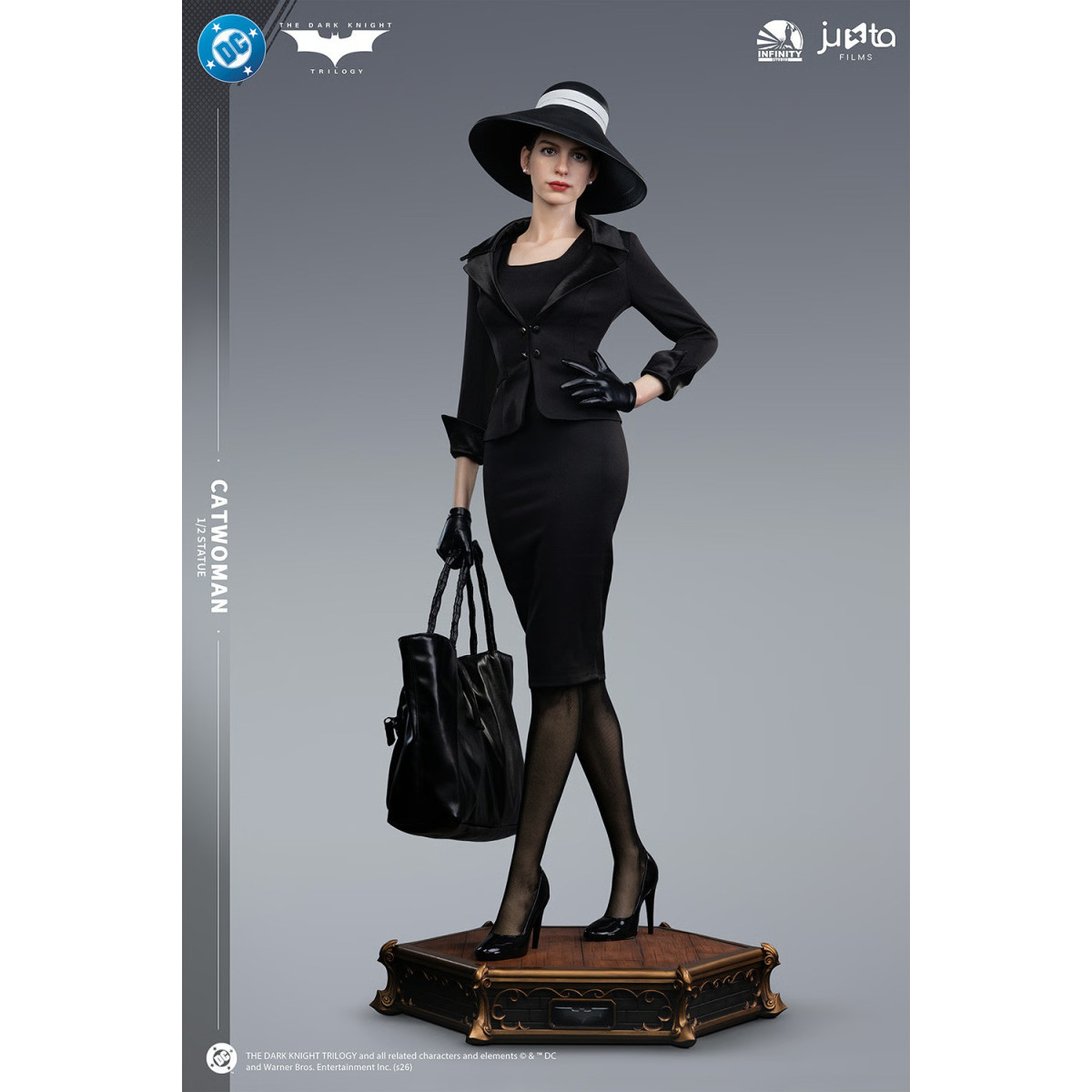 Infinity Studio - Estatua de Catwoman a escala 1:2 - El caballero oscuro: La leyenda renace