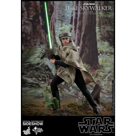 Hot Toys Star Wars The Force Awakens Luke Skywalker 1/6