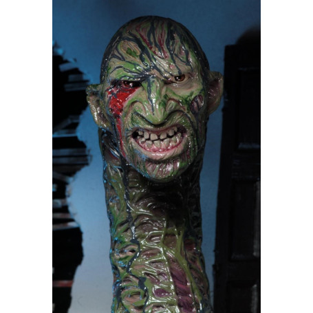 Neca Les Griffes du cauchemar figurine Ultimate Freddy
