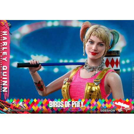 Hot Toys Suicide Squad figurine 1/6 Harley Quinn (Prisoner Version)