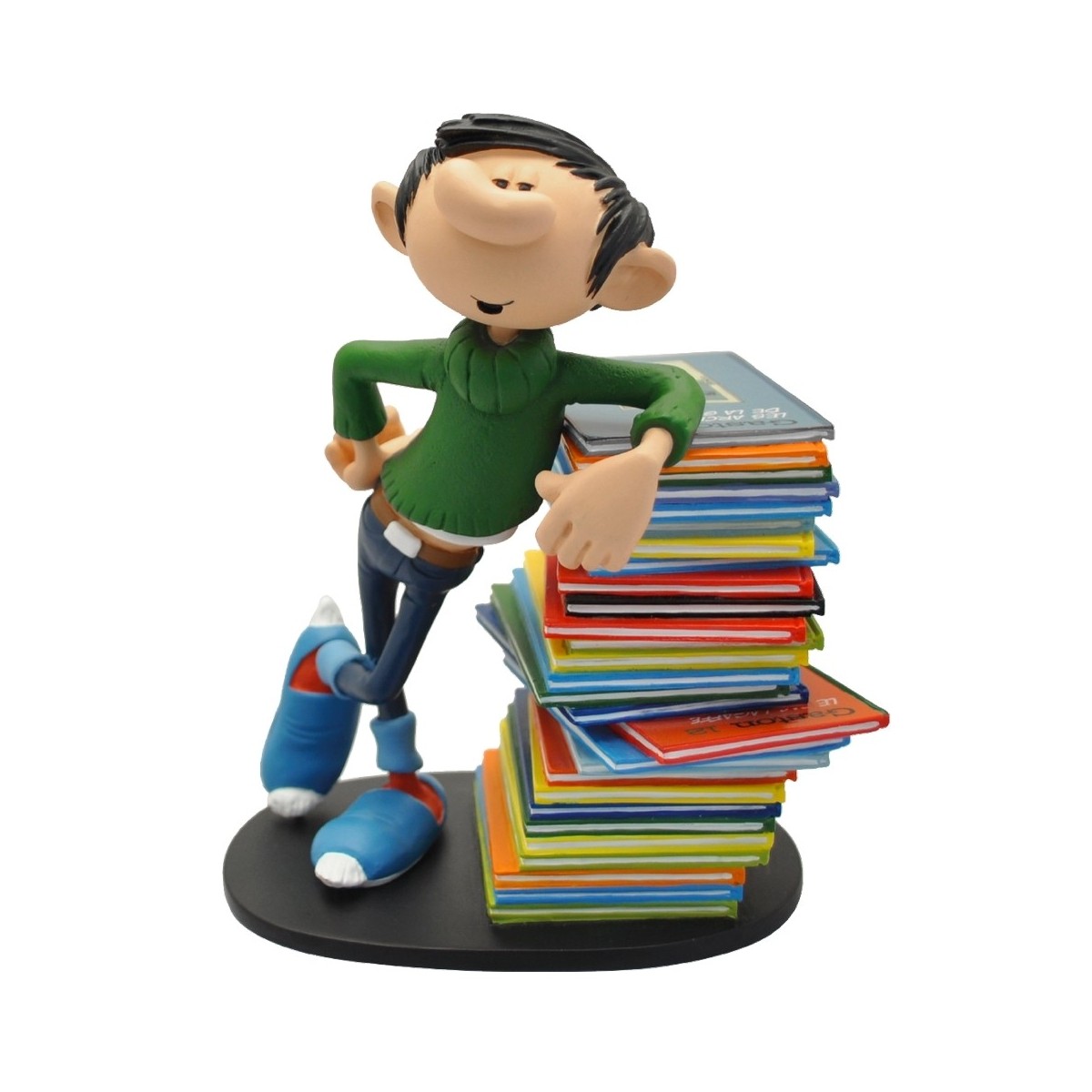 collectoys - Gastón Gafe confiando en una pila de álbumes