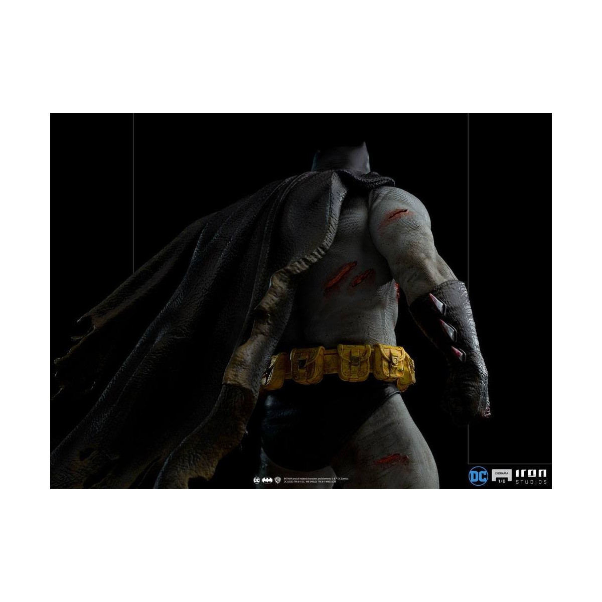 Iron Studios - Batman: Dark Knight diorama 1/6