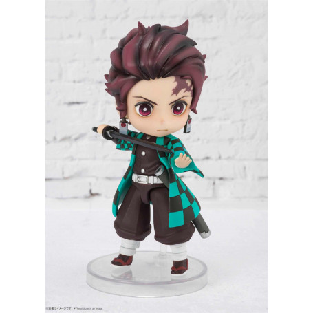 Figuras de Bandai Figuras MINI - TANJIRO KAMADO - Cazador de Demonios KIMETSU NO YAIBA