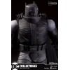 DC Direct Armored Batman Black & White estatua de Frank Miller