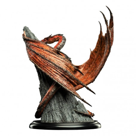 La estatua de Weta Smaug el Magnífico