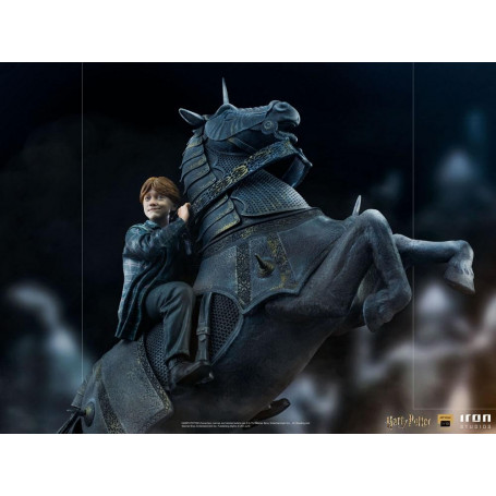 Iron Studios - Harry Potter - Ron Weasley en el ajedrez de los magos BDS Deluxe Art Scale 1/10