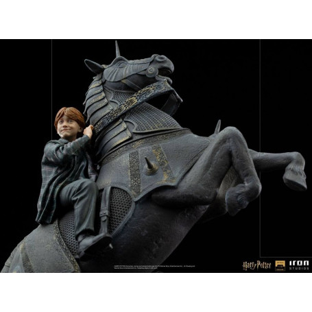 Iron Studios - Harry Potter - Ron Weasley en el ajedrez de los magos BDS Deluxe Art Scale 1/10