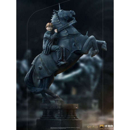 Iron Studios - Harry Potter - Ron Weasley en el ajedrez de los magos BDS Deluxe Art Scale 1/10