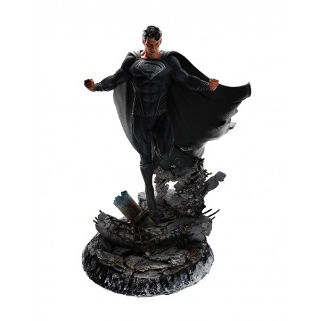 Iron Studios DC Comics Clark Kent Statuette 1/10 Deluxe Art Scale