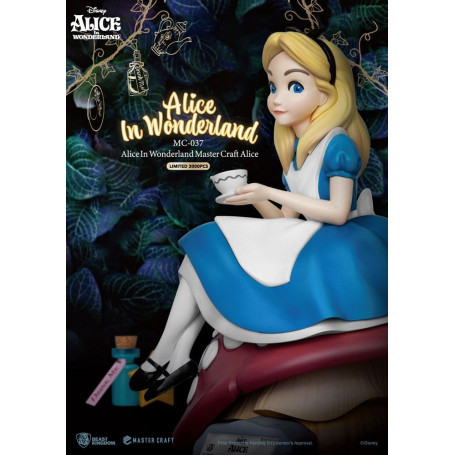 Beast Kingdom Disney - Master Craft Alicia en el País de las Maravillas