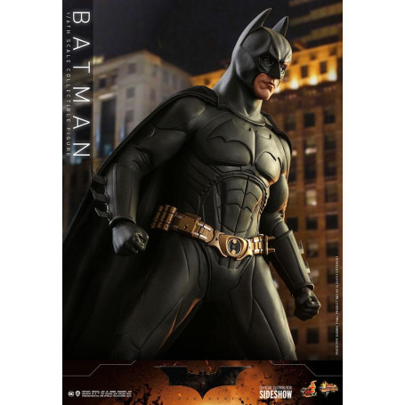 Hot Toys Batman Begins - Obra Maestra de la Película Batman Exclusiva 1/6
