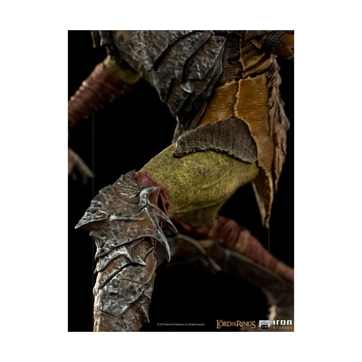 IRON STUDIOS - Espadachín Orco BDS Art Scale 1/10 - El Señor de los Anillos