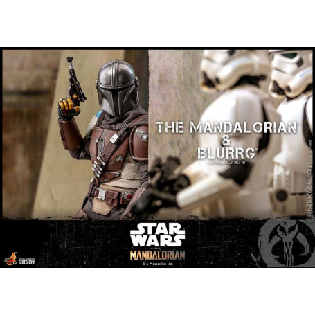 Hot Toys Star Wars - El Mandaloriano y Blurrg