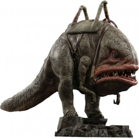Hot Toys Star Wars - El Mandaloriano y Blurrg