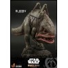 Hot Toys Star Wars - El Mandaloriano y Blurrg