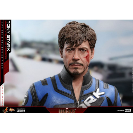 Hot Toys Iron Man 2 - Mark V Suit Up Deluxe Version 1/6