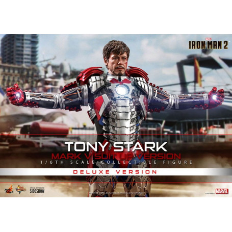 Hot Toys Iron Man 2 - Mark V Suit Up Deluxe Version 1/6