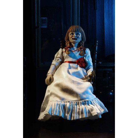 Neca - The Conjuring Universe - Tela retro Annabelle