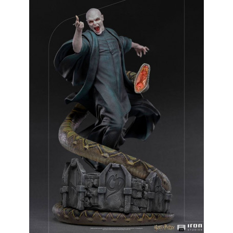Iron Studios - Réplica de estatua del legado 1/4 Voldemort y Nagini - Harry Potter