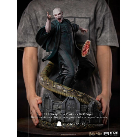 Iron Studios - Réplica de estatua del legado 1/4 Voldemort y Nagini - Harry Potter