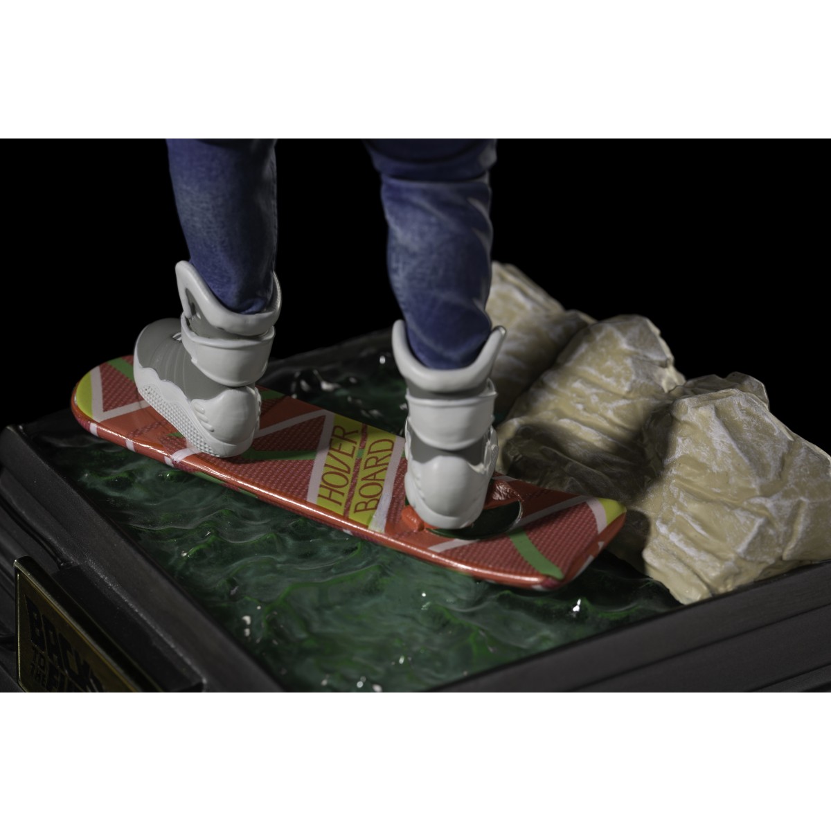 Neca - Ultimate Marty Mac Fly 1/12 - Regreso al futuro