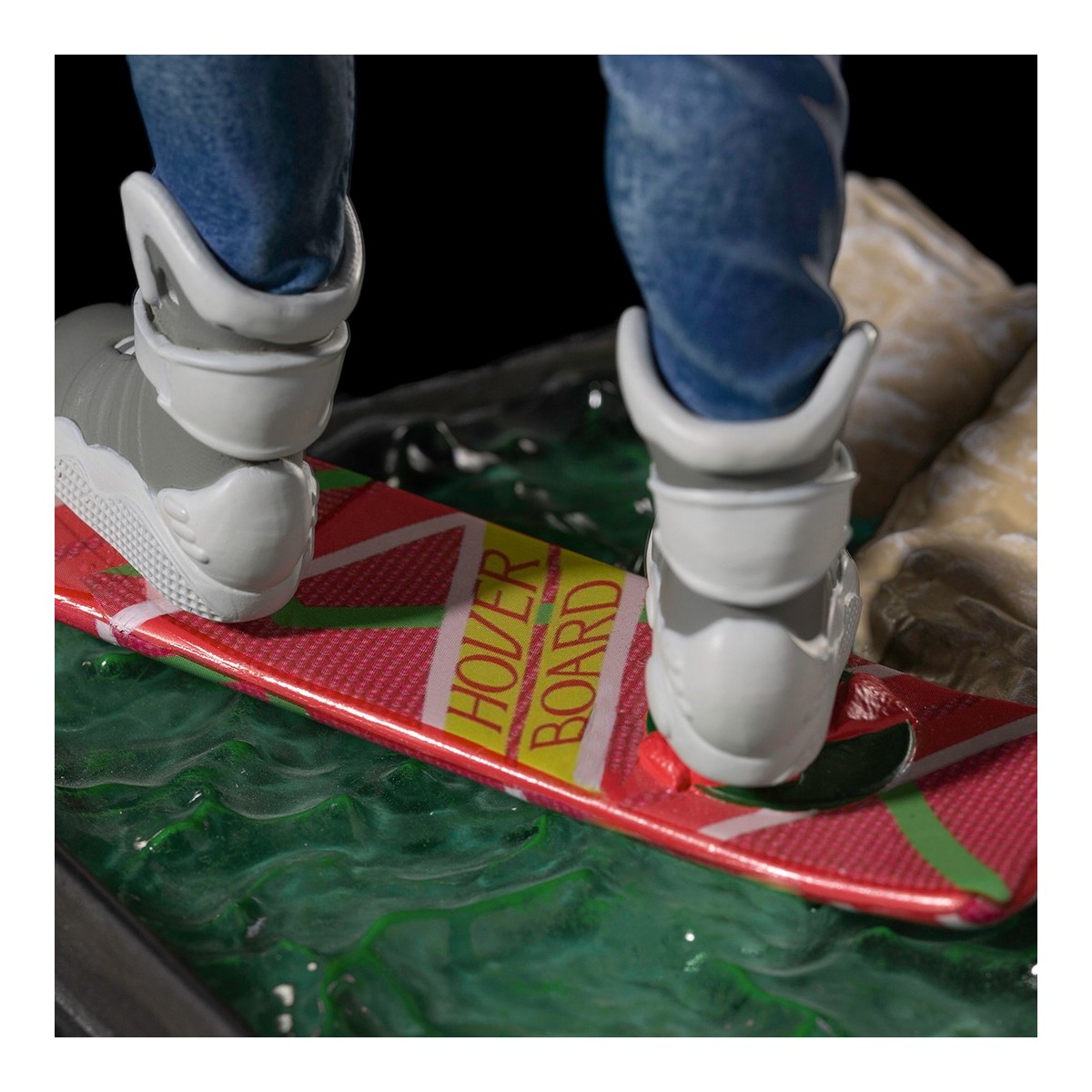 Neca - Ultimate Marty Mac Fly 1/12 - Regreso al futuro
