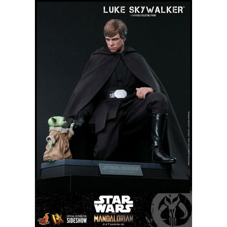 Hot Toys Star Wars The Mandalorian - Luke Skywalker 1/6 Movie Masterpiece