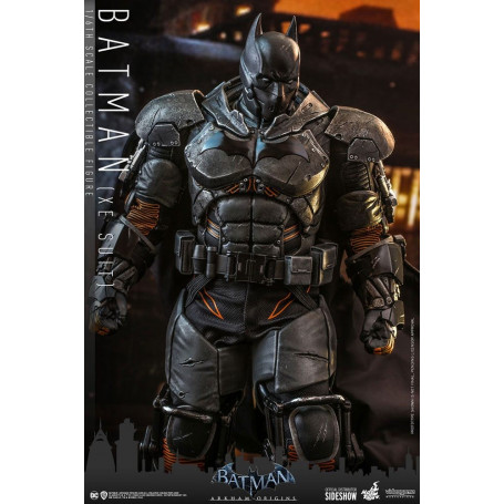 Hot Toys Batman: Arkham Origins - Batman (Traje XE) Movie Masterpiece 1/6