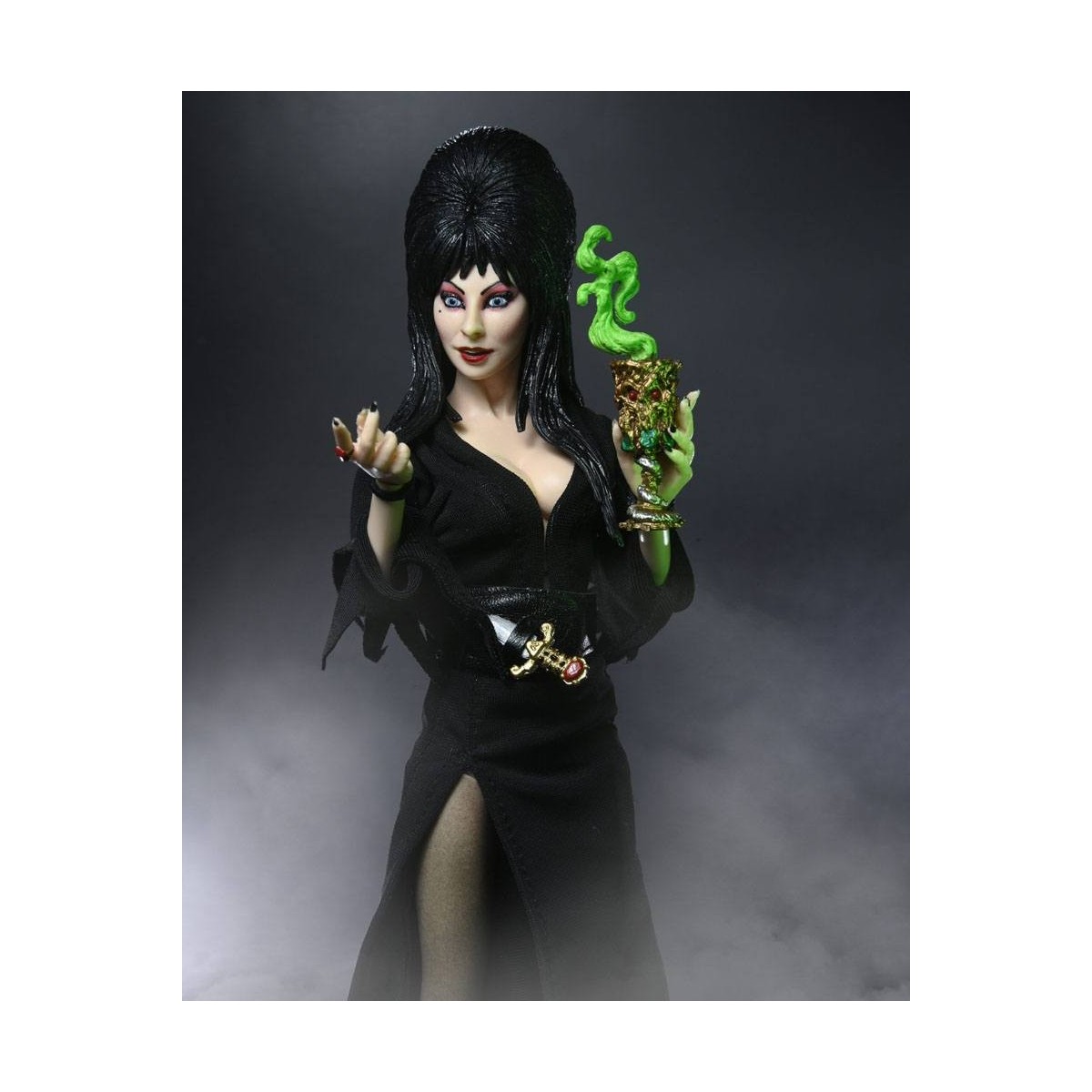Neca - Elvira Mistress of the Dark - Tela retro