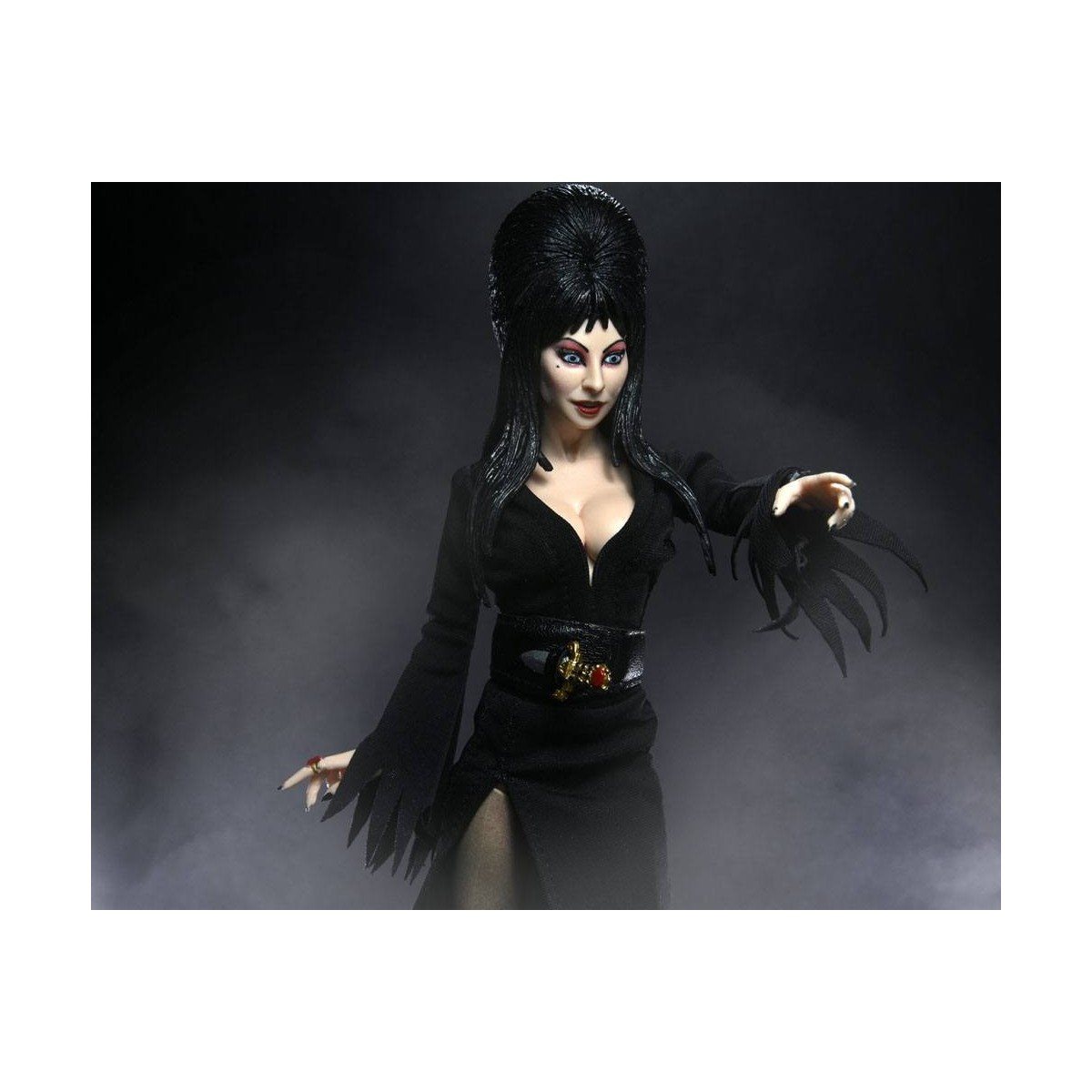 Neca - Elvira Mistress of the Dark - Tela retro