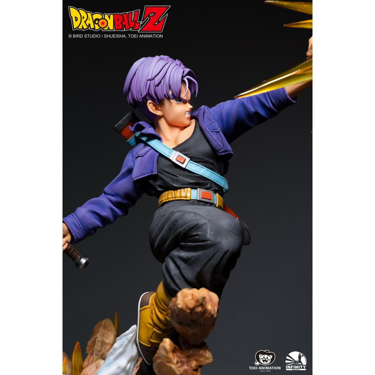 Infinity Studio - Dragon Ball Z: Estatua Diorama de Trunks del Futuro 1/4