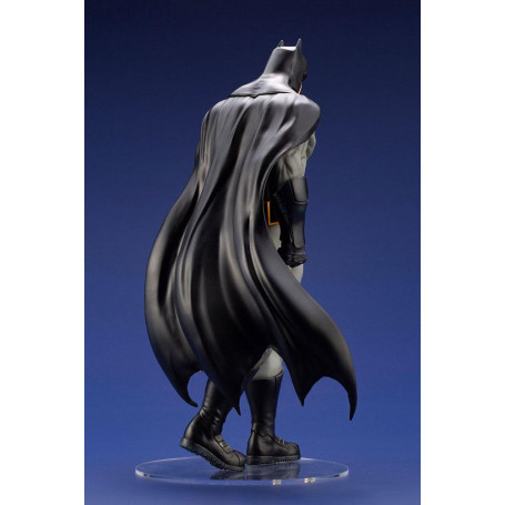 Kotobukiya - DC Comics - Batman: Last Knight on Earth PVC ARTFX+ 1/10