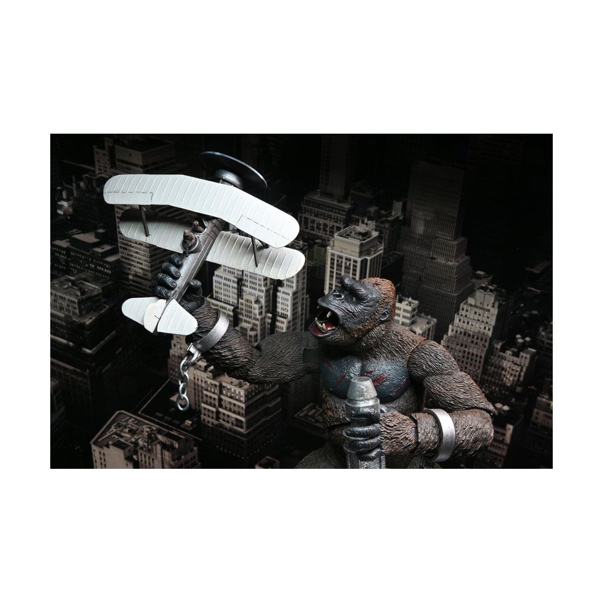 Neca - Figura Ultimate KING KONG Concrete Jungle 1/12