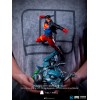 Iron Studios - Superboy Deluxe DC Comics Series 7 - Escala artística 1/10