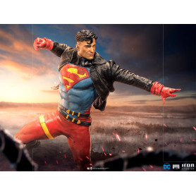 Iron Studios - Superboy Deluxe DC Comics Series 7 - Escala artística 1/10