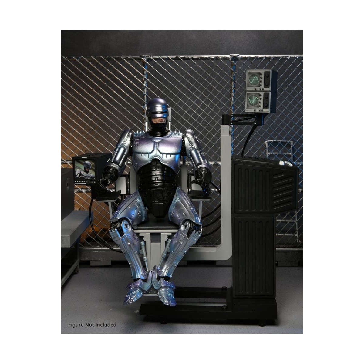 Neca - RoboCop - RoboCop dañado por la batalla con silla