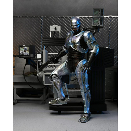 Neca - RoboCop - RoboCop dañado por la batalla con silla