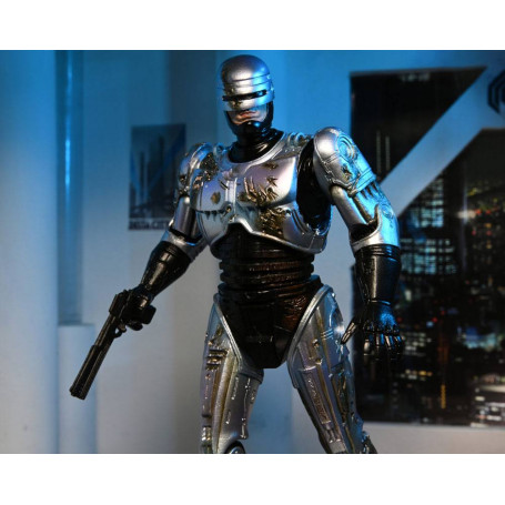 Neca - RoboCop - RoboCop dañado por la batalla con silla