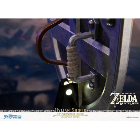 First 4 Figures - Zelda - Hylian Shield Collector's Edition - Breath of the Wild Estatua de PVC