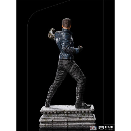 Iron Studios - Bucky Barnes - El Halcón y el Soldado de Invierno estatuilla 1/10 Art Scale