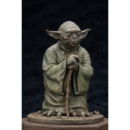 Kotobukiya Star Wars Estatua de fundición en frío Fuente de Yoda Edición Limitada