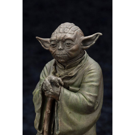 Kotobukiya Star Wars Estatua de fundición en frío Fuente de Yoda Edición Limitada