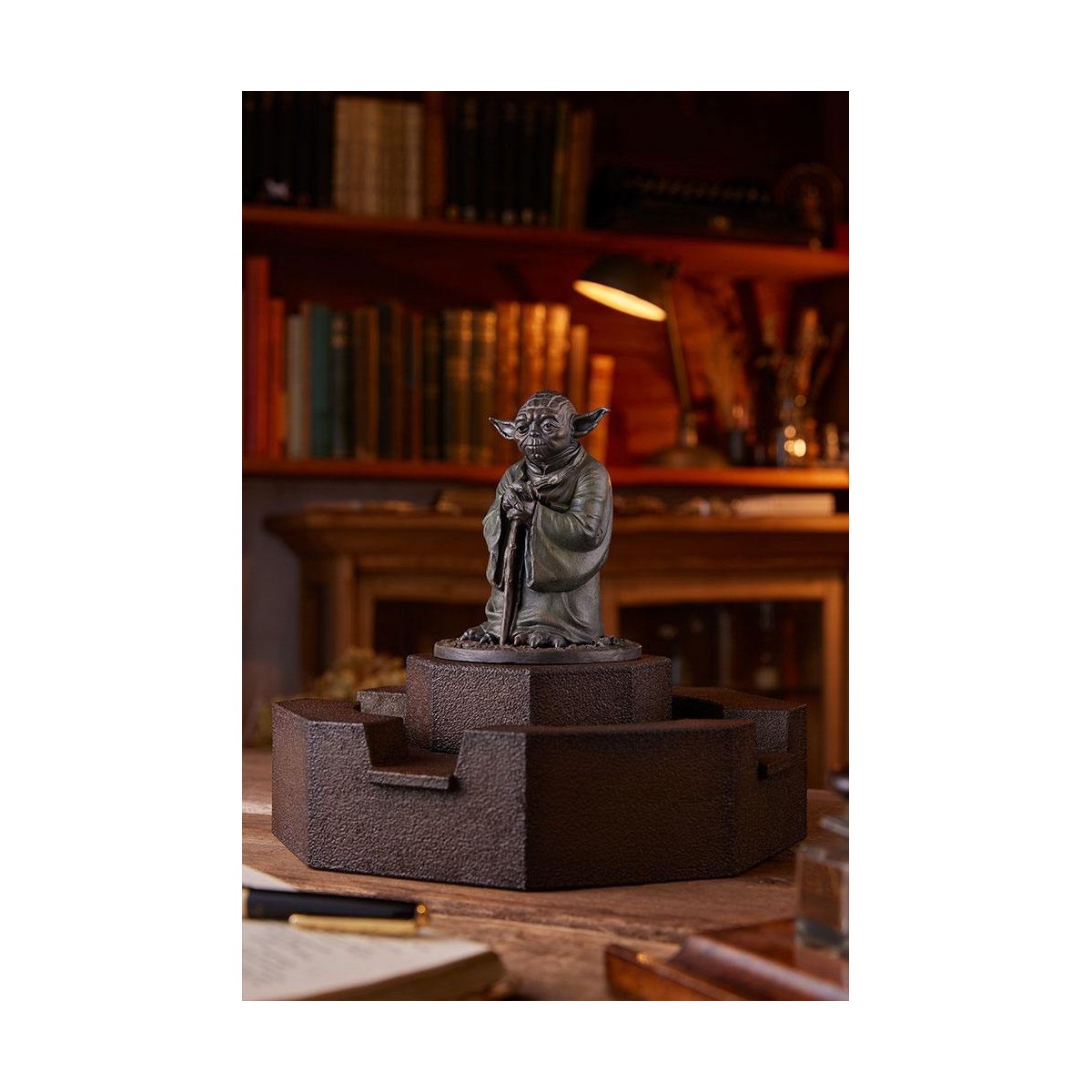Kotobukiya Star Wars Estatua de fundición en frío Fuente de Yoda Edición Limitada