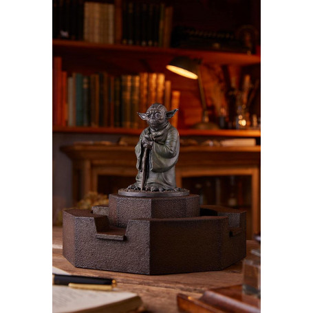 Kotobukiya Star Wars Estatua de fundición en frío Fuente de Yoda Edición Limitada