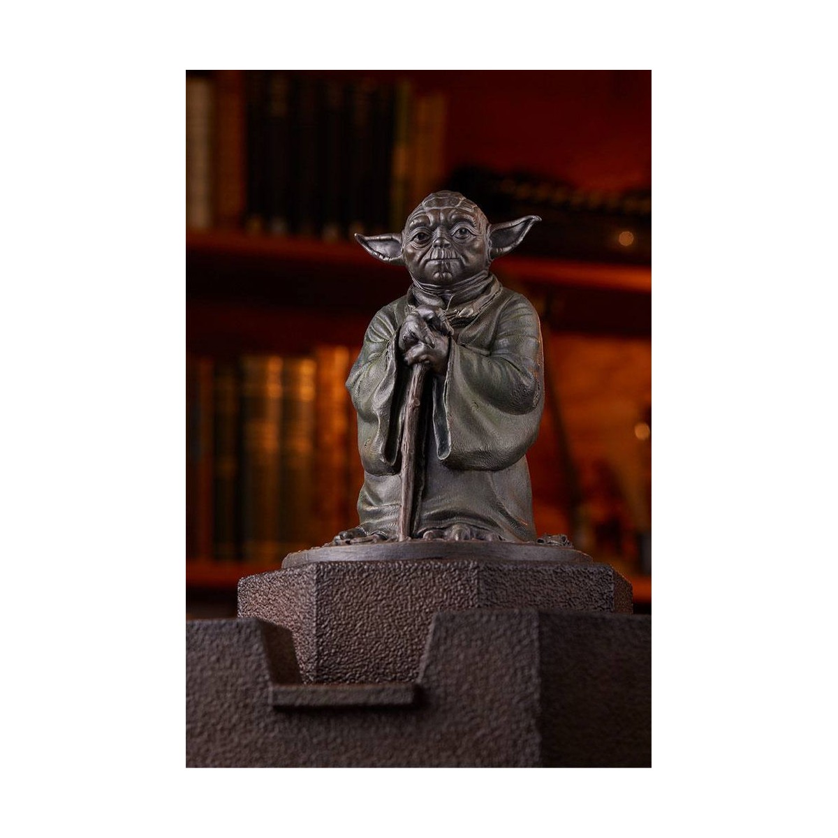 Kotobukiya Star Wars Estatua de fundición en frío Fuente de Yoda Edición Limitada