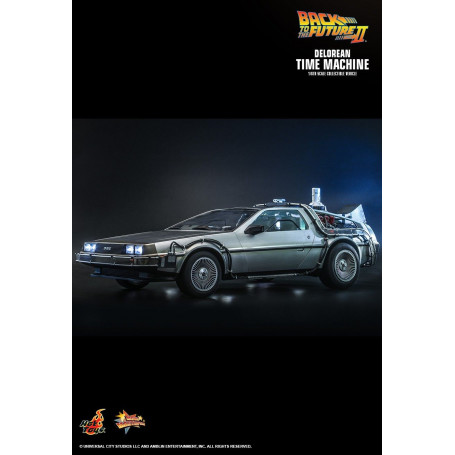 Hot Toys - Back to the Future 2 Delorean 1/6 - BTTF2