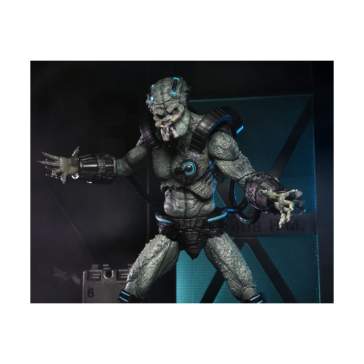 Neca - Ultimate Deluxe Corazón de Piedra - Predator Jungla de Hormigón