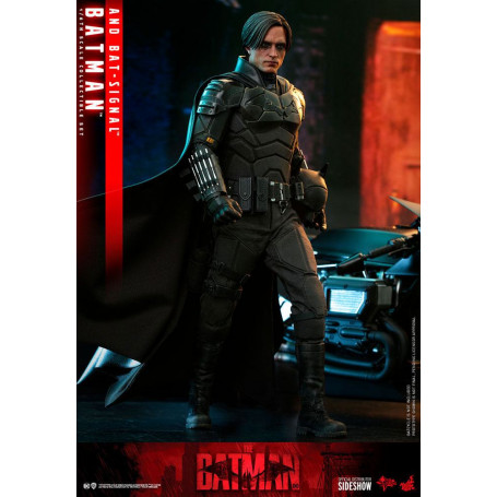 Hot toys - LA OBRA MAESTRA DE LA PELÍCULA BATMAN Y BAT-SIGNAL 1/6