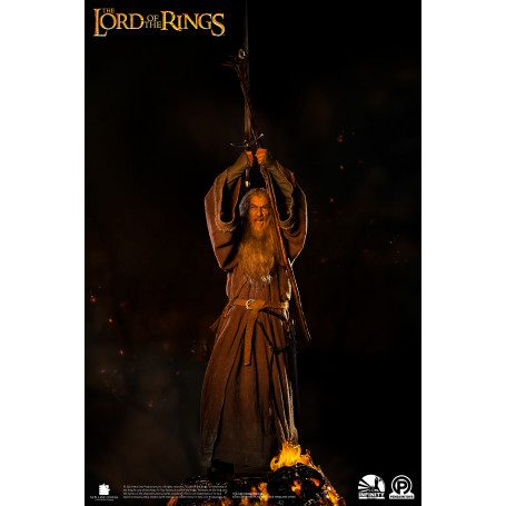 Infinity Studio X Penguin Toys - Gandalf el Gris Ultimate Edition Half Size Statue Master Forge Series- 1/2